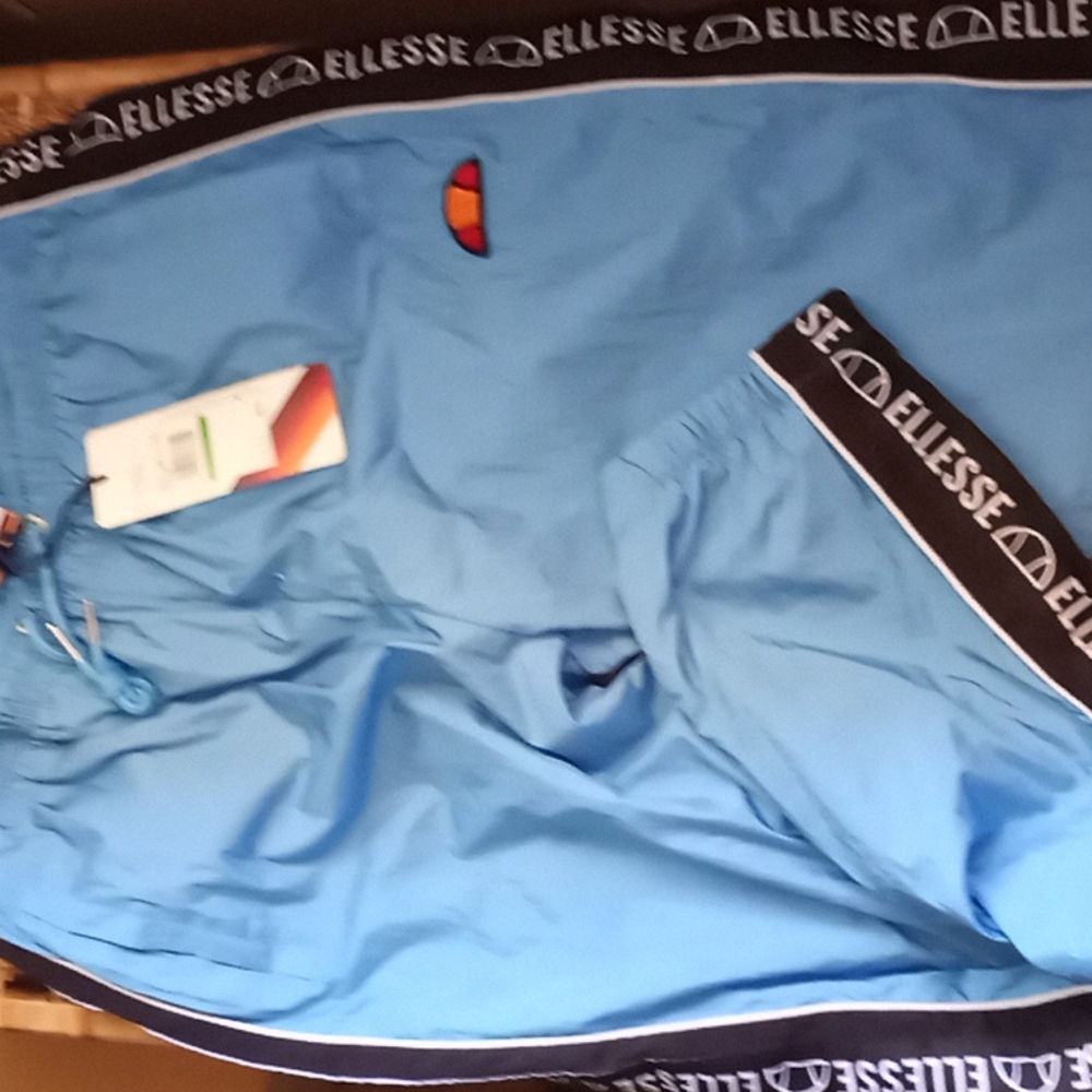 Ellesse joggers mens large